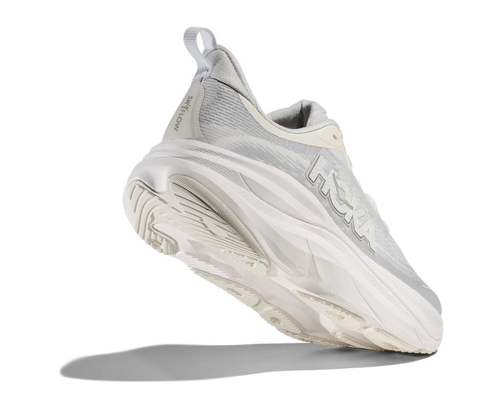 HOKA Women's Skyflow - FROST / COSMIC GREY