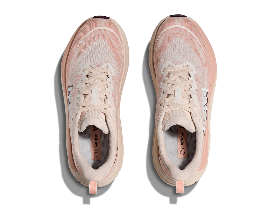 HOKA Women's Skyflow - ROSE CREAM / ROSE LATTE