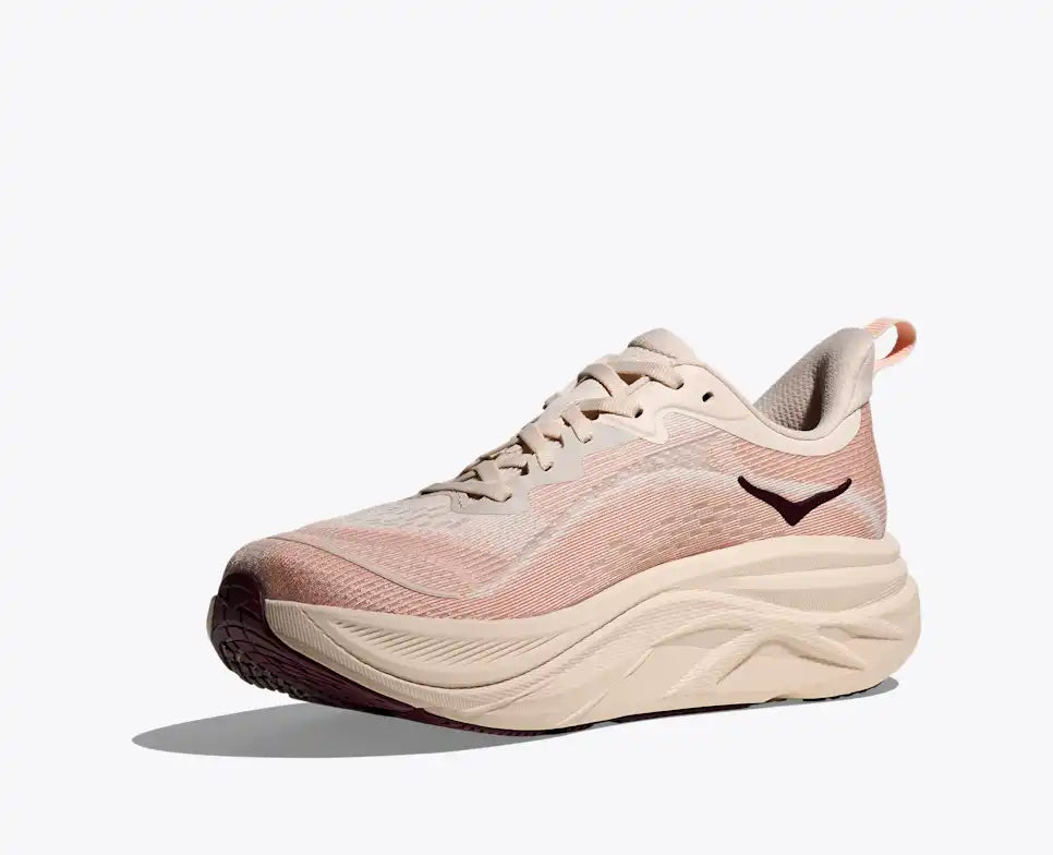 HOKA Women's Skyflow - ROSE CREAM / ROSE LATTE (Wide)