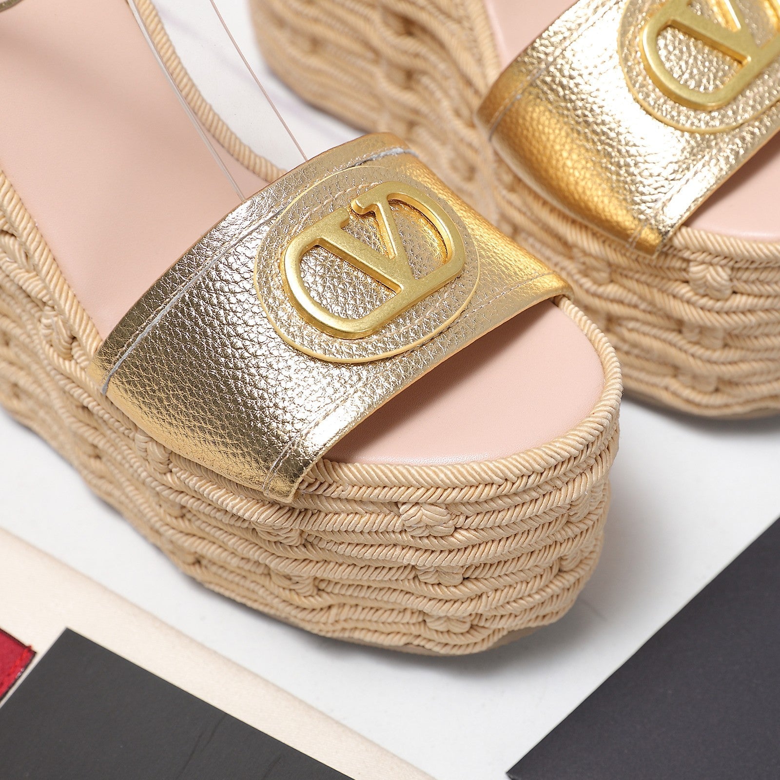 VL Flatform Sandal 15mm In Gold Cowhide GHW 456387