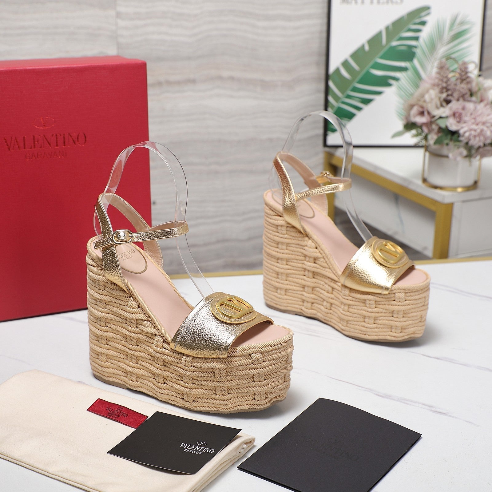 VL Flatform Sandal 15mm In Gold Cowhide GHW 456387