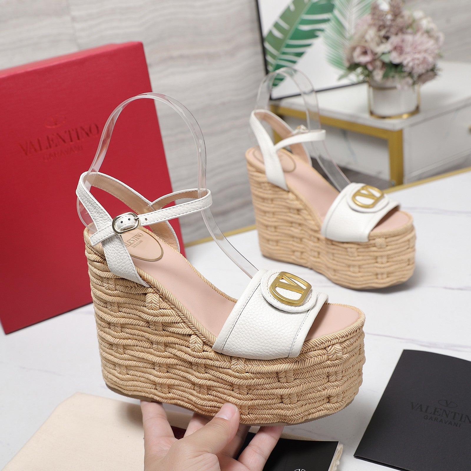 VL Flatform Sandal 15mm In White Cowhide GHW 456386
