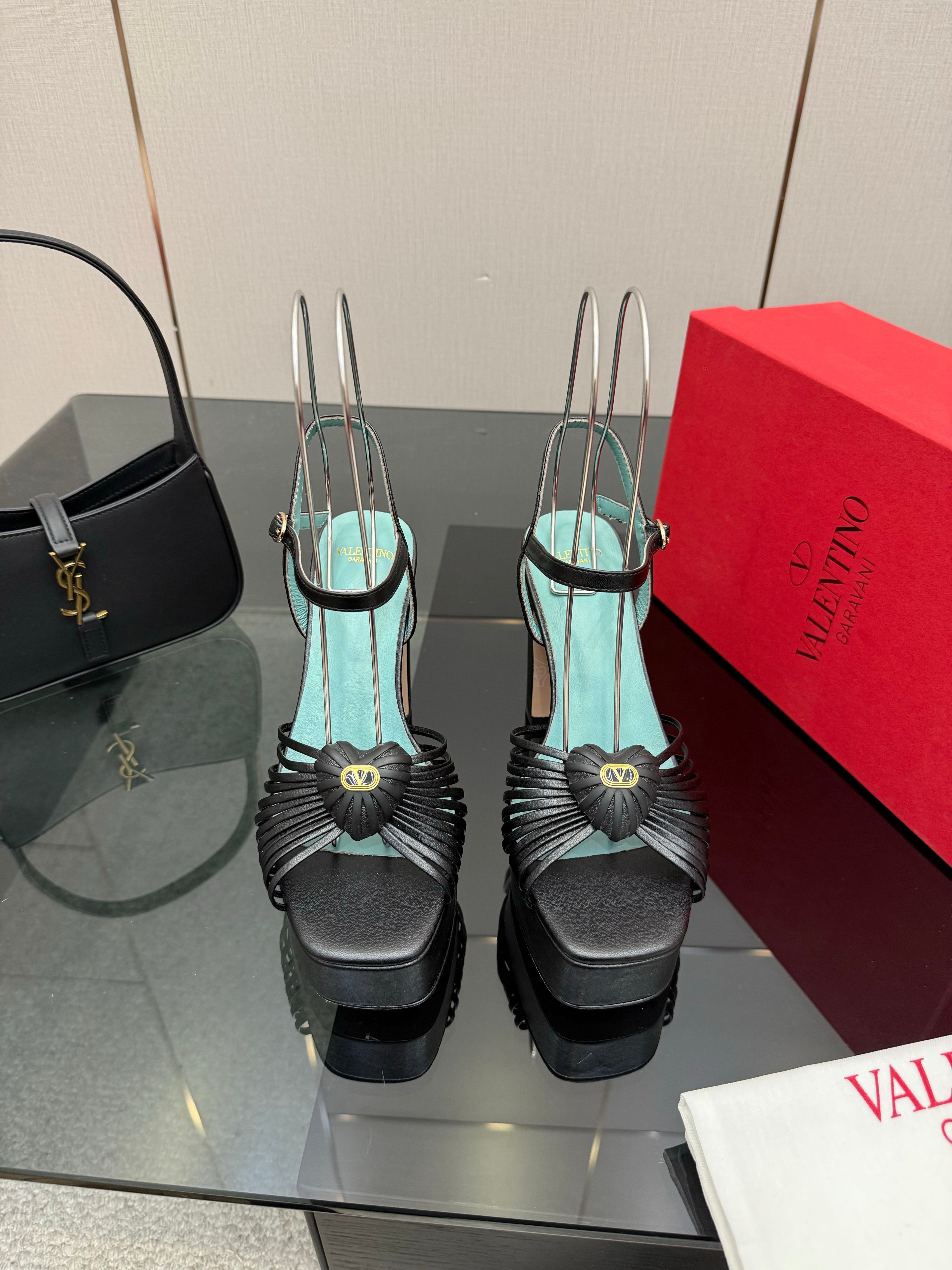 VALENTINO Classic Sandals Black in Sheepskin 629541