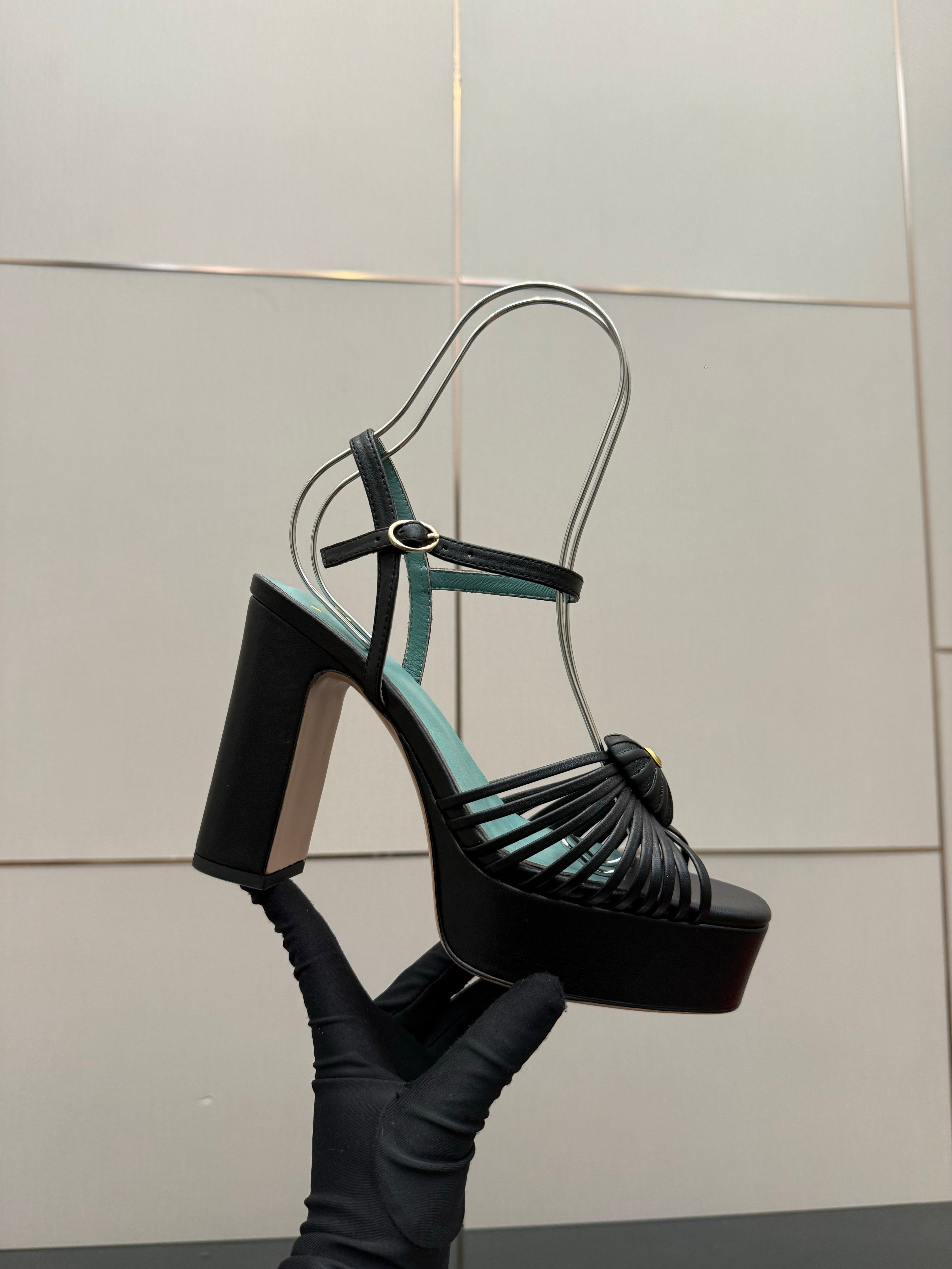 VALENTINO Classic Sandals Black in Sheepskin 629541