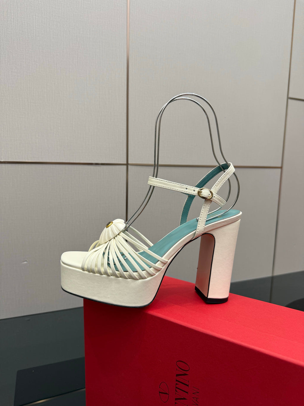 VALENTINO Classic Sandals White in Sheepskin 629542