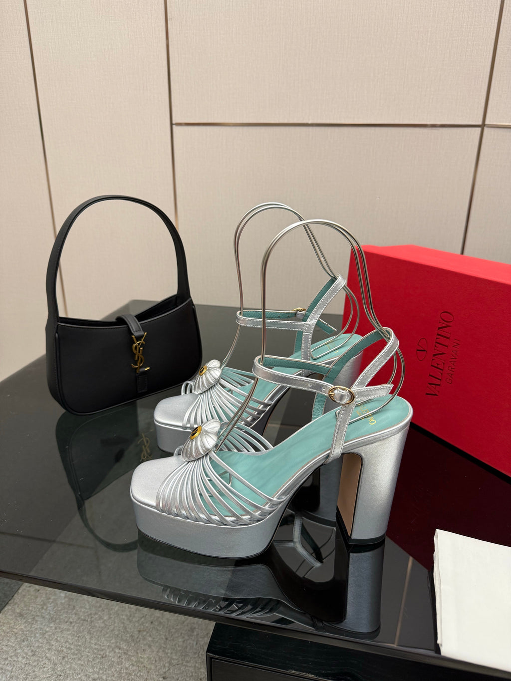 VALENTINO Classic Sandals Silver in Sheepskin 629543