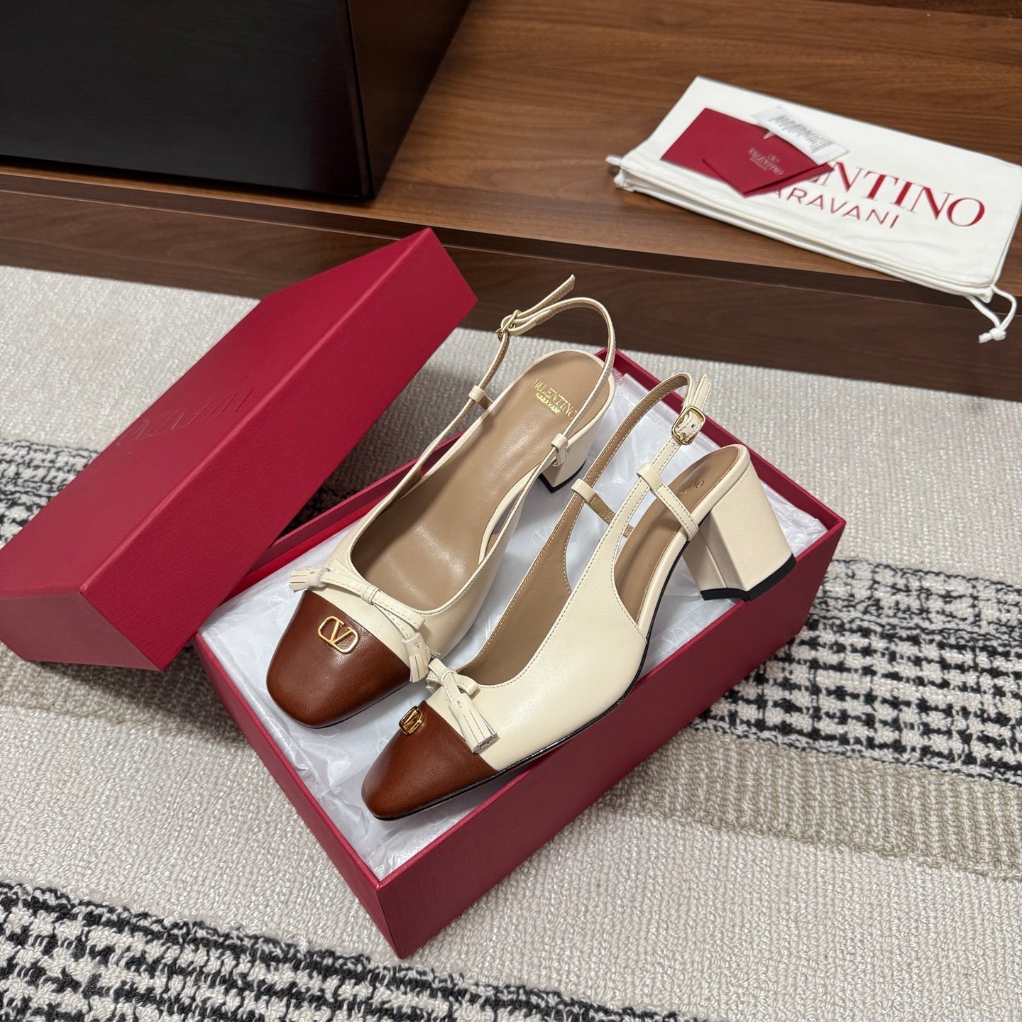 Valentino Garavani Slingback 60 Brown Cream in Sheepskin 685895