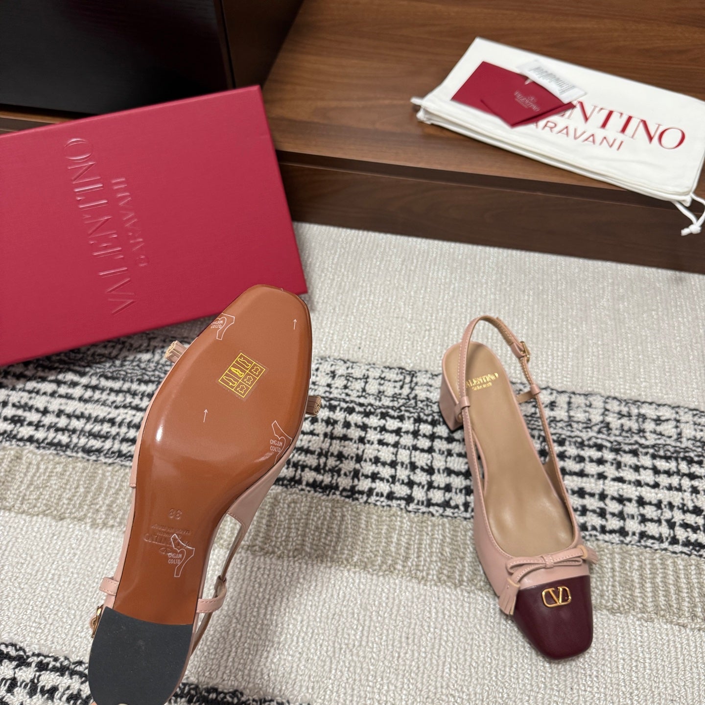 Valentino Garavani Slingback 60 Burgundy Pink in Sheepskin 685894