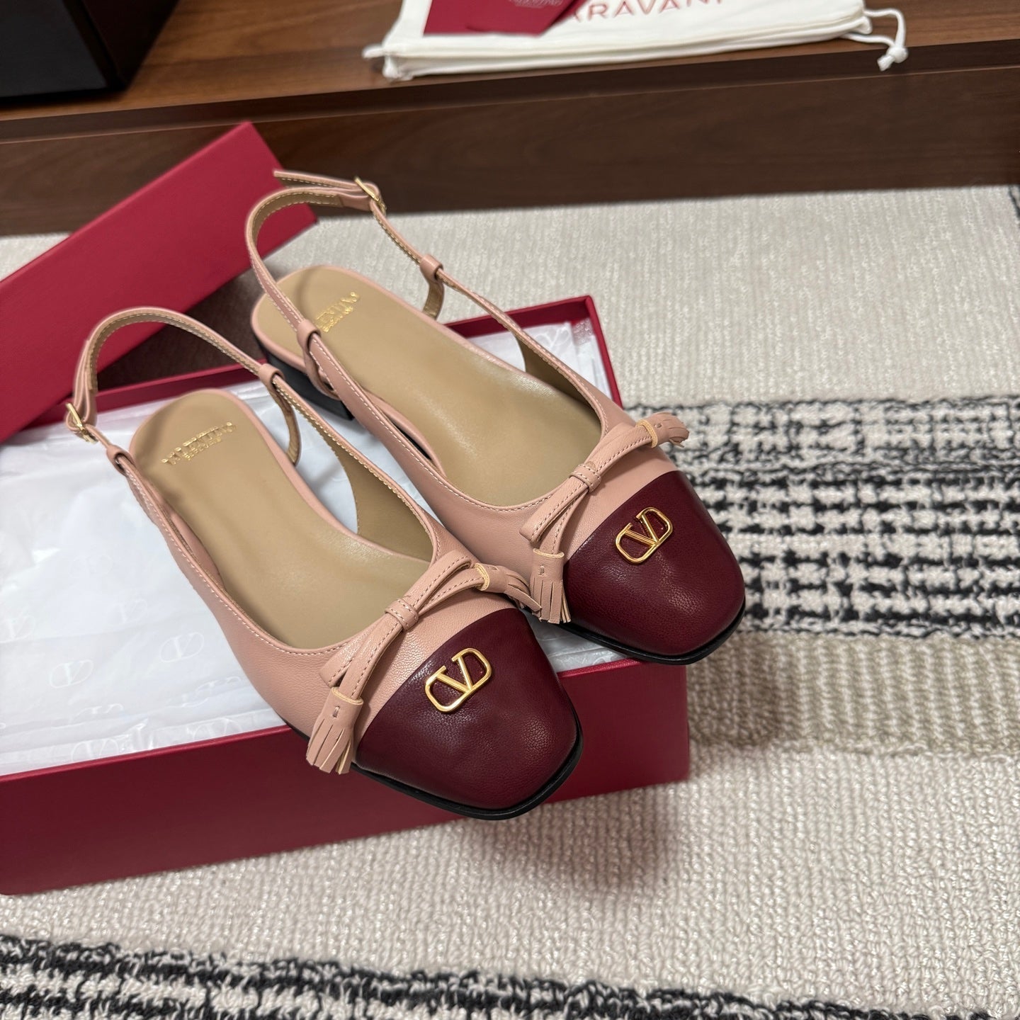 Valentino Garavani Slingback Burbundy Pink in Sheepskin 685891