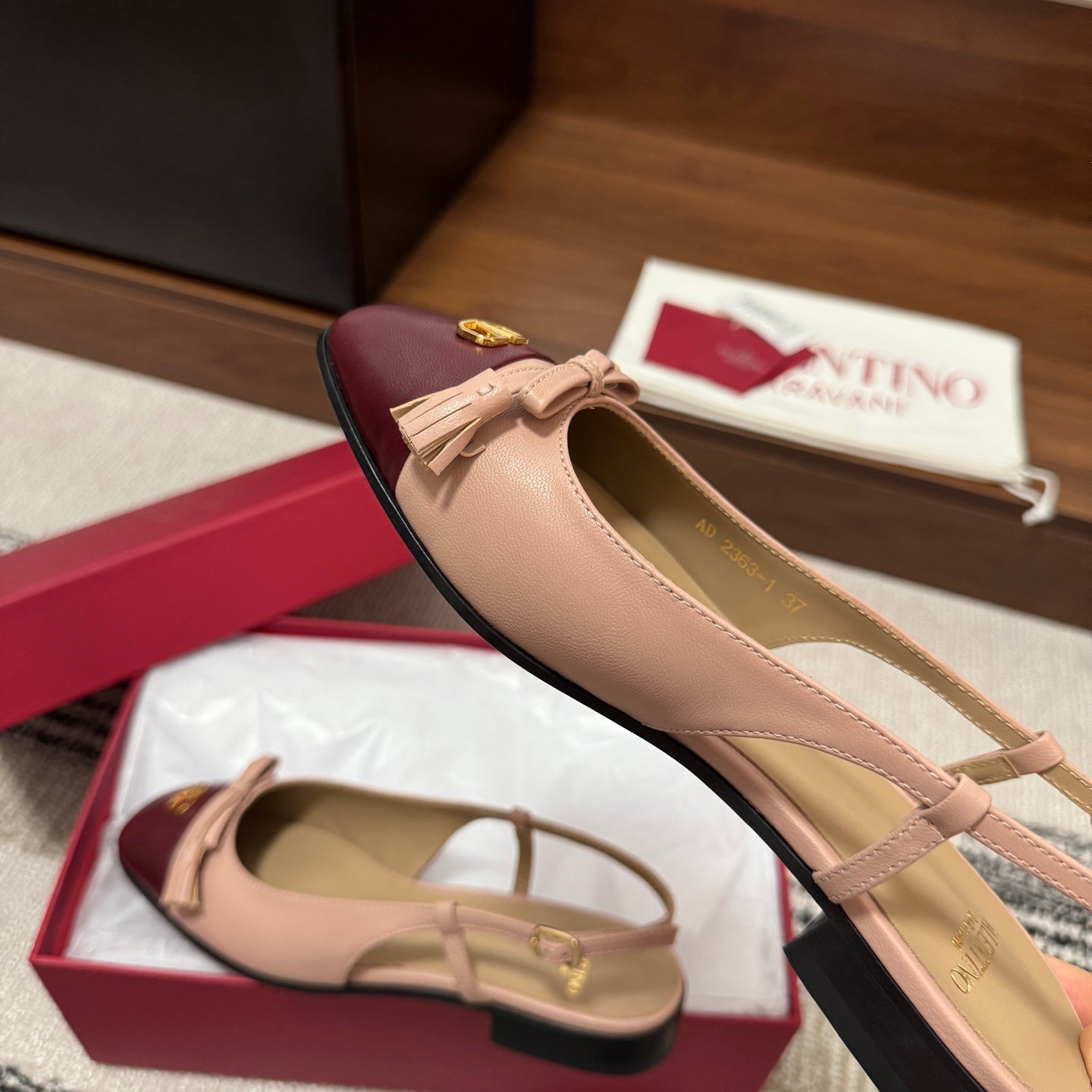 Valentino Garavani Slingback Burbundy Pink in Sheepskin 685891