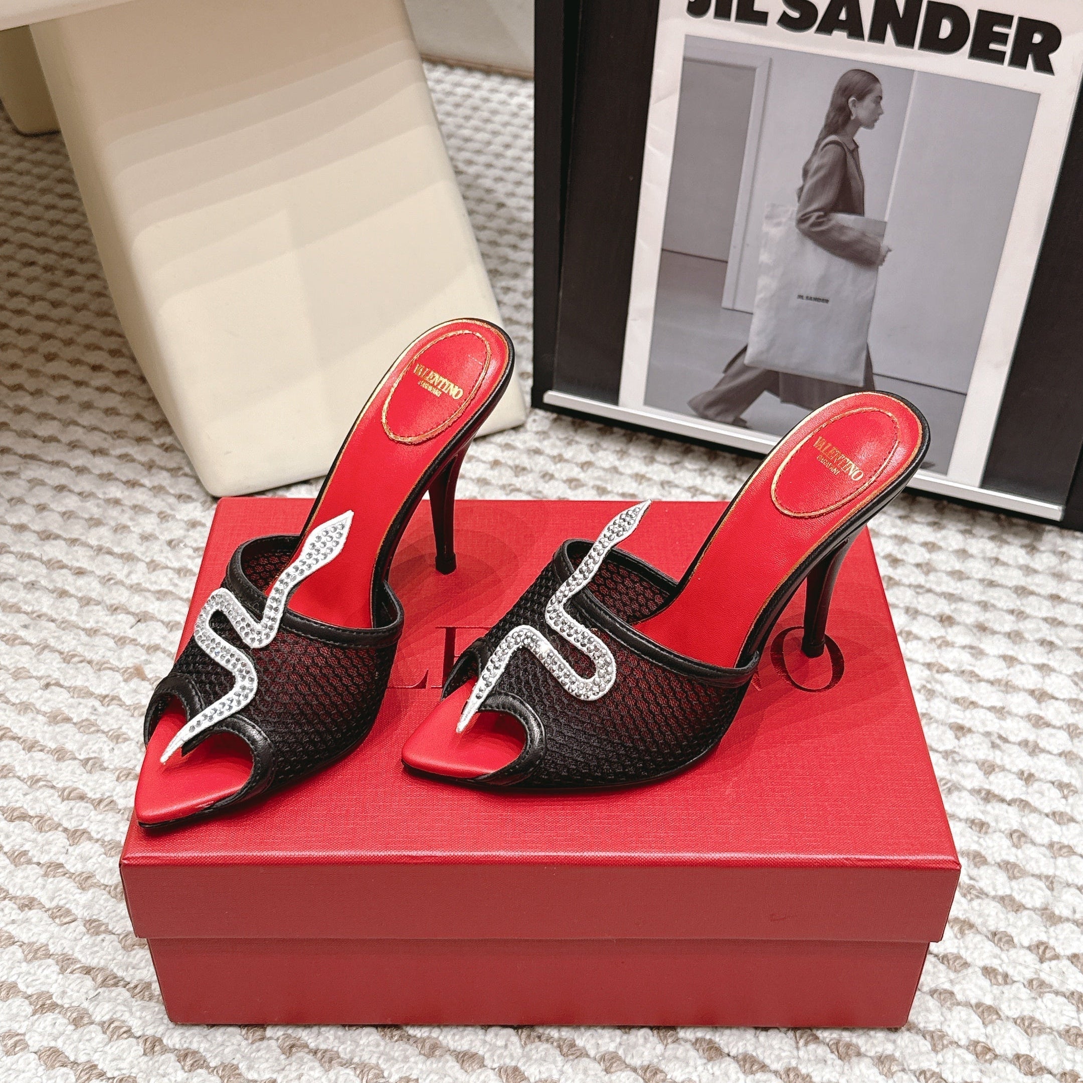 VL 26 Pointed Toe Rhinestone Buckle Sandals 10cm Black in Mesh 813051