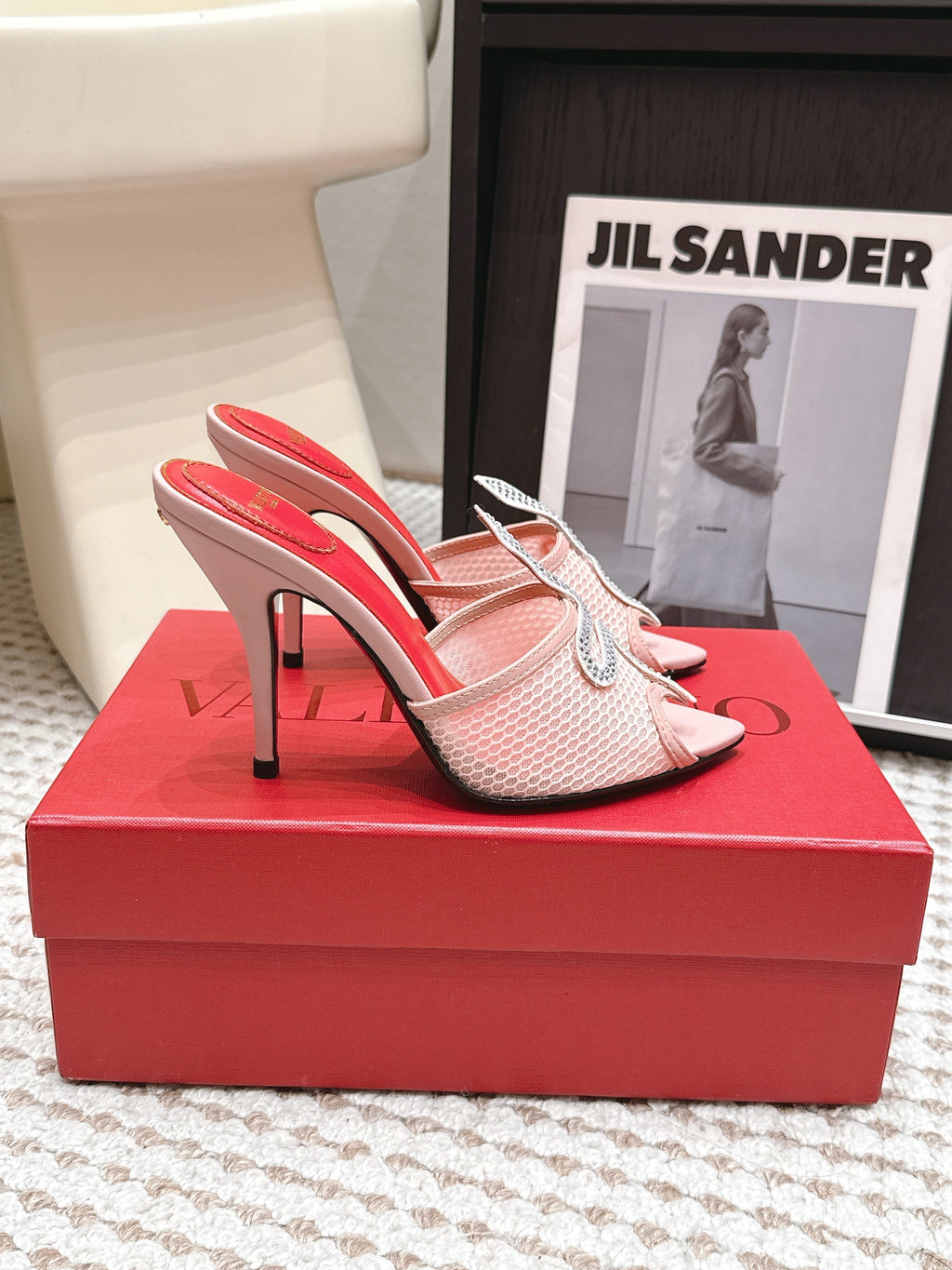 VL 26 Pointed Toe Rhinestone Buckle Sandals 10cm Light Pink in Mesh 813050