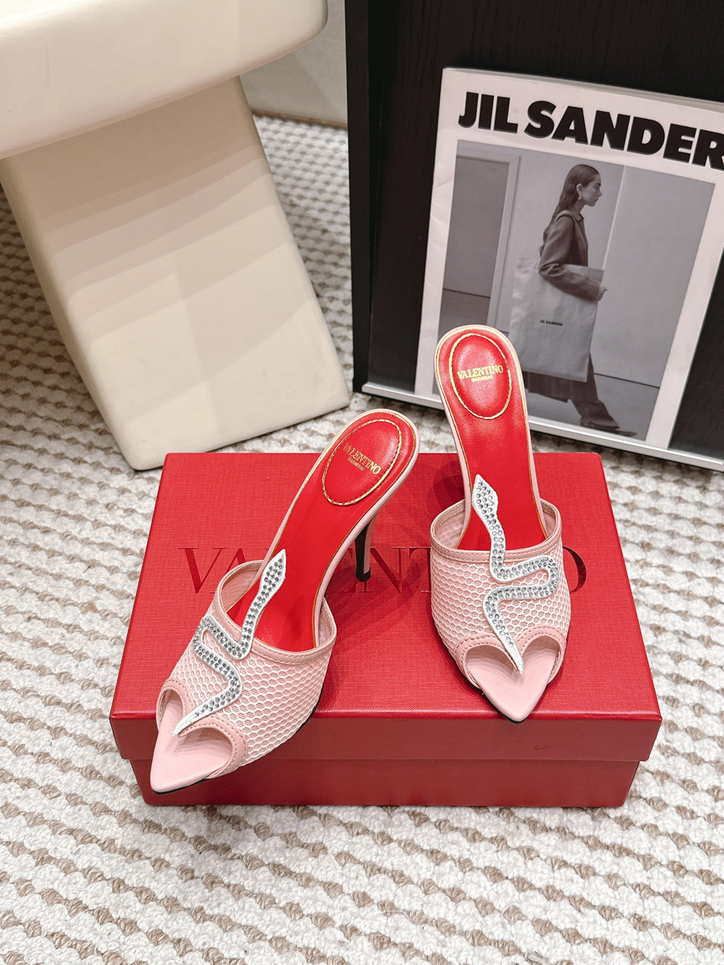 VL 26 Pointed Toe Rhinestone Buckle Sandals 10cm Light Pink in Mesh 813050
