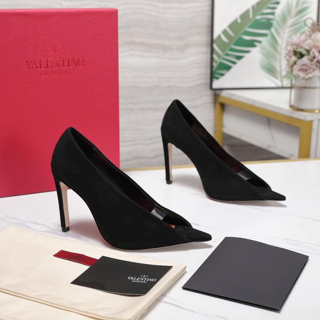VLTN Revele Clear Strap Peep Toe Pumps 10.5cm Black Suede Leather 913101