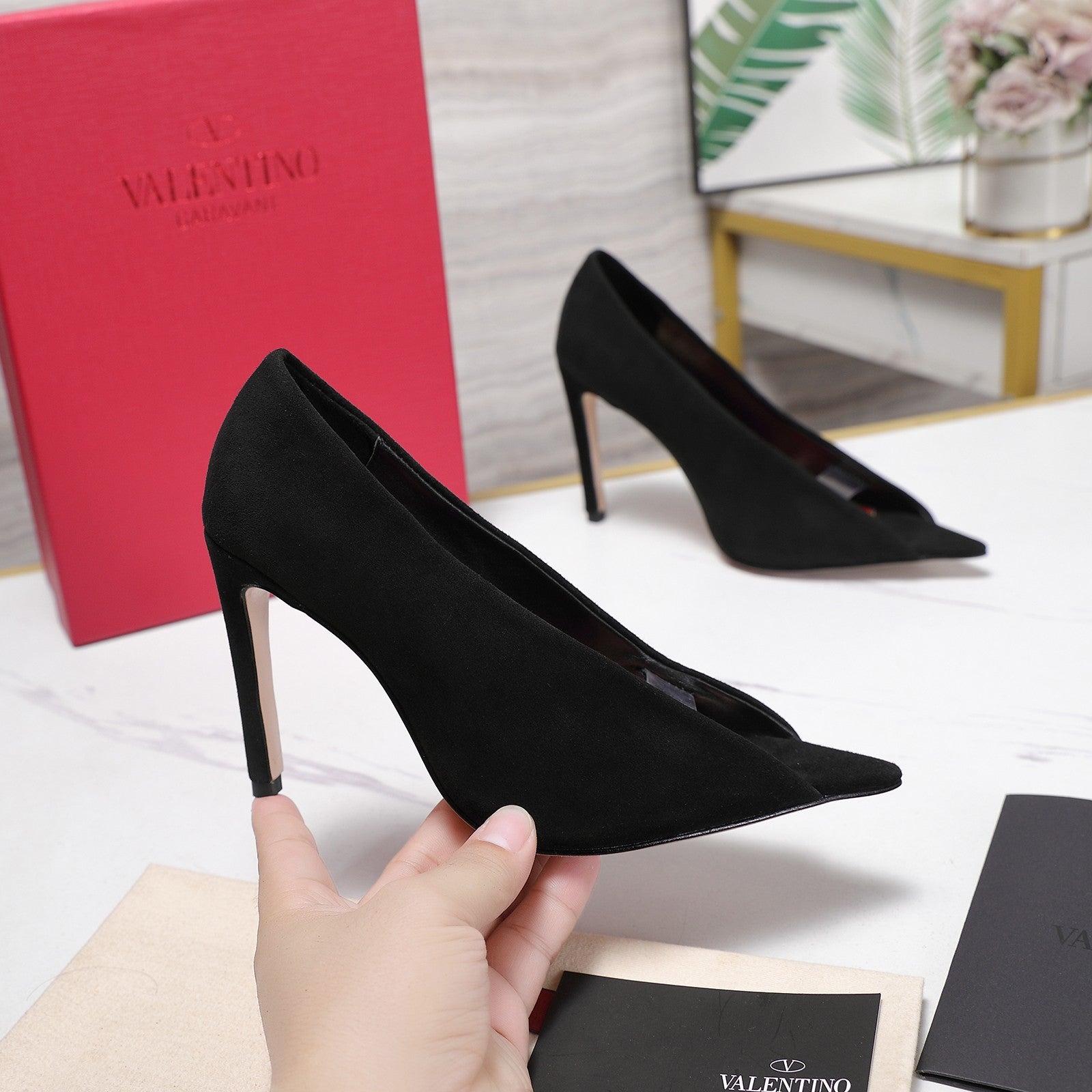 VLTN Revele Clear Strap Peep Toe Pumps 10.5cm Black Suede Leather 913101