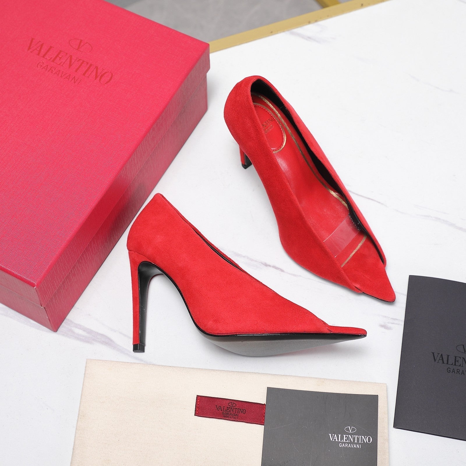 VLTN Revele Clear Strap Peep Toe Pumps 10.5cm Red Suede Leather 913098