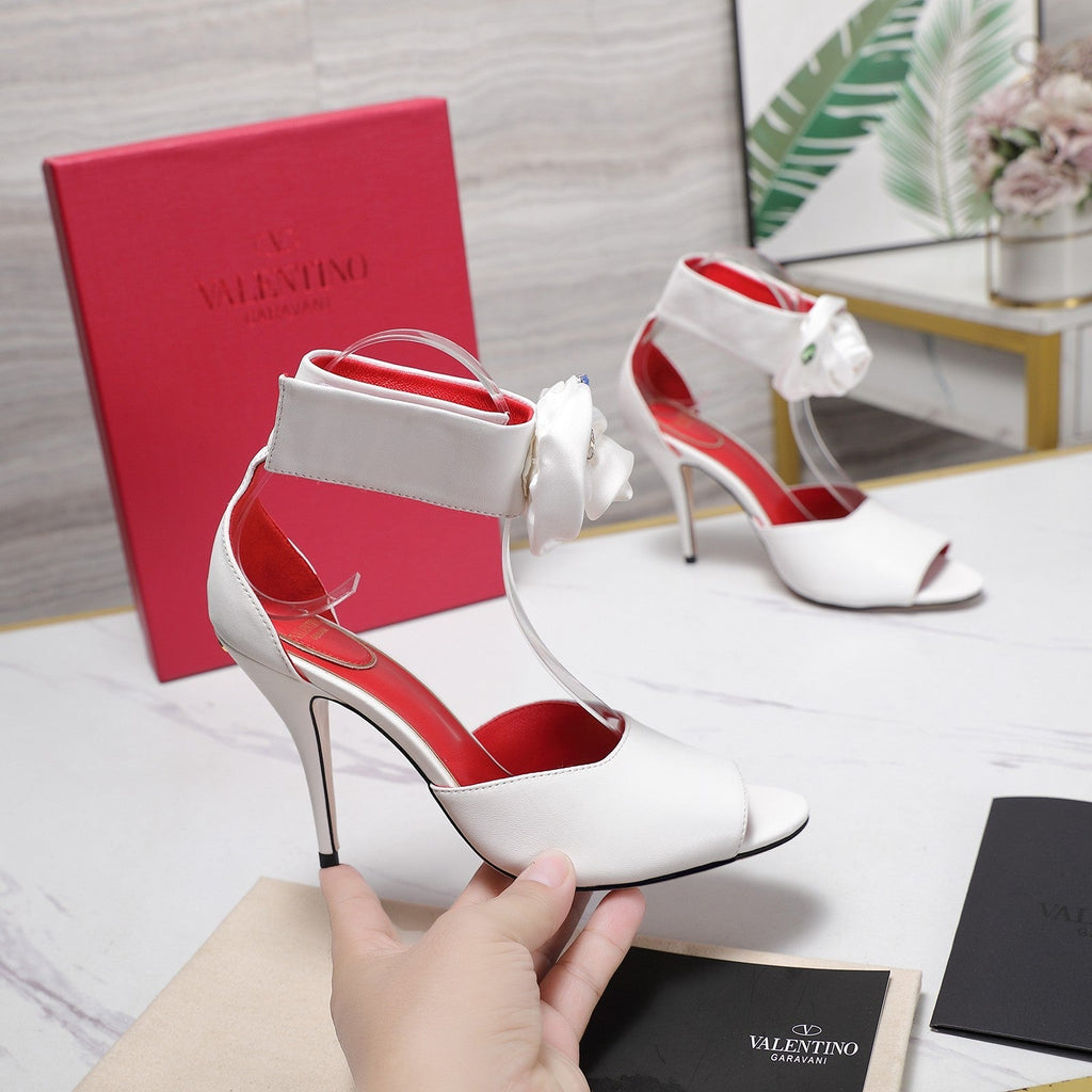 VLTN Drip Rose Applique Sandals 10.5cm White Leather 913087