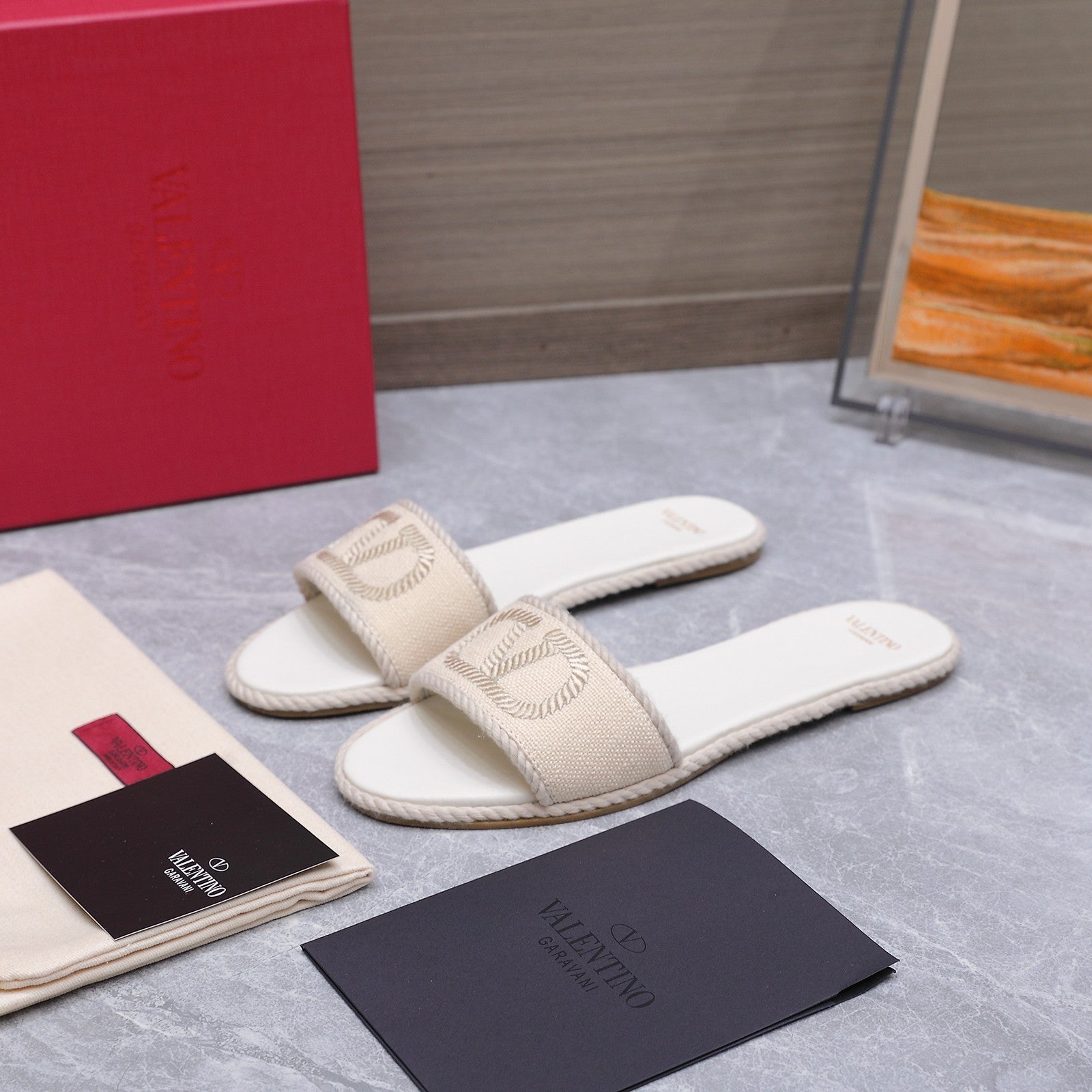 VLTN VLogo Torchon Flat Slides Cream Leather 913083