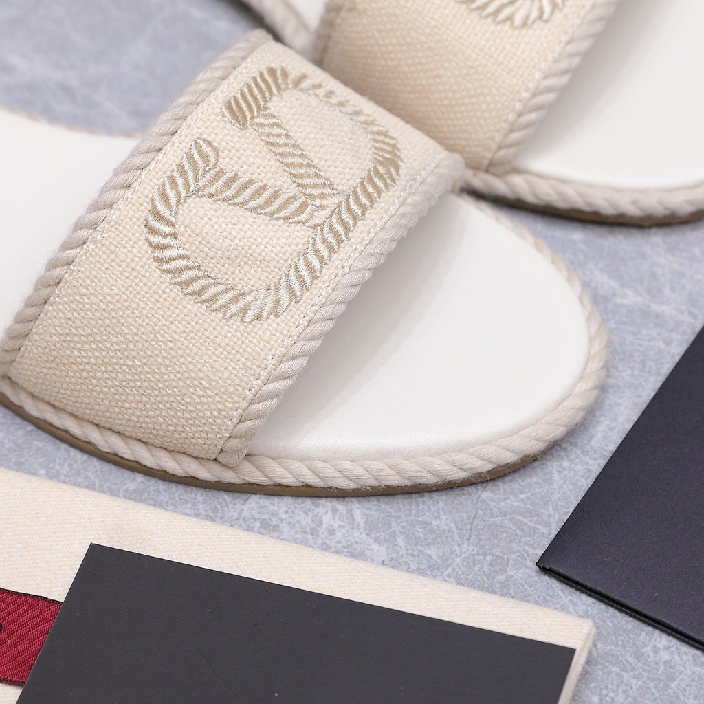 VLTN VLogo Torchon Flat Slides Cream Leather 913083