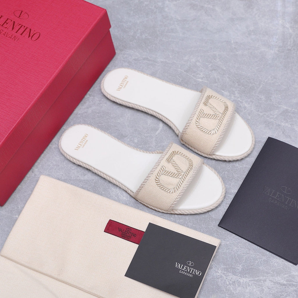 VLTN VLogo Torchon Flat Slides Cream Leather 913083