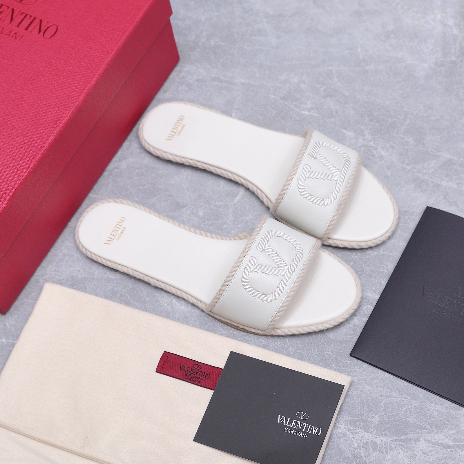 VLTN VLogo Torchon Flat Slides White Leather 913082
