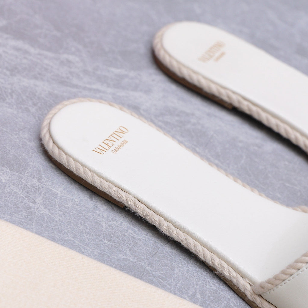 VLTN VLogo Torchon Flat Slides White Leather 913082