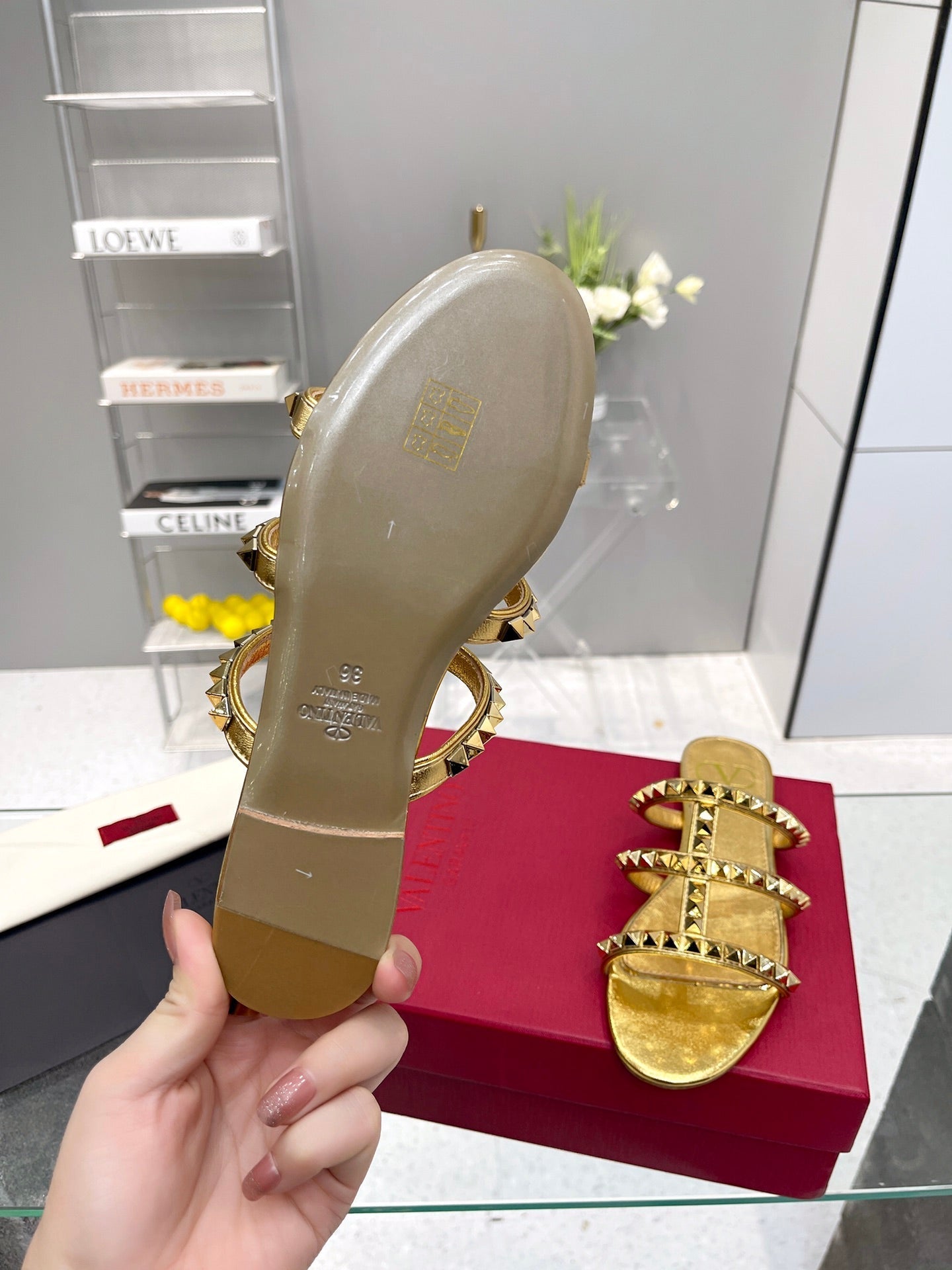VT 26s Rockstud Flat Sandals Gold Sheepskin
