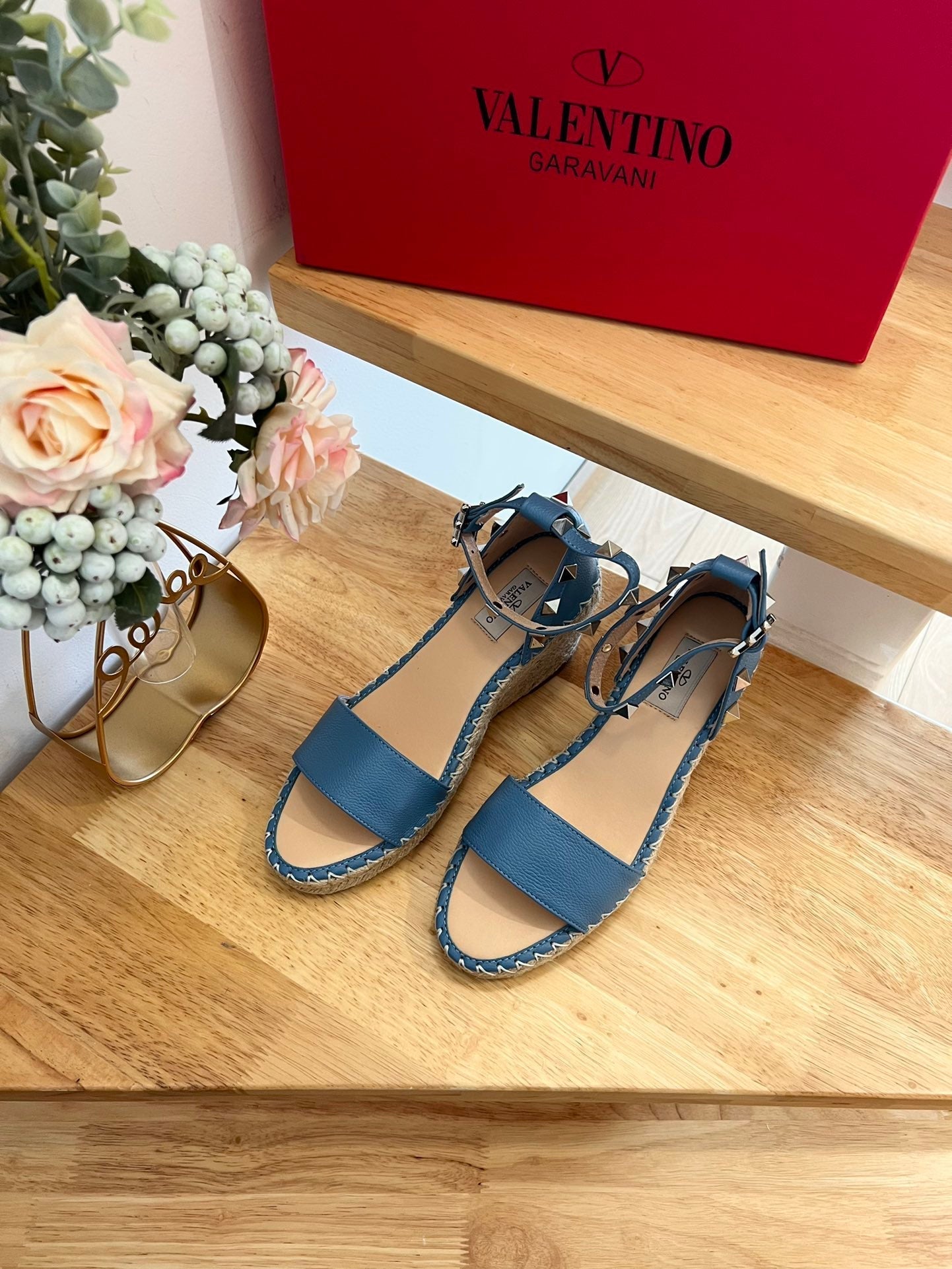 VLogo Rockstud Espadrille Blue Leather 692181