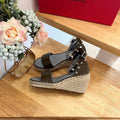 VLogo Rockstud Espadrille Olive Leather 692182