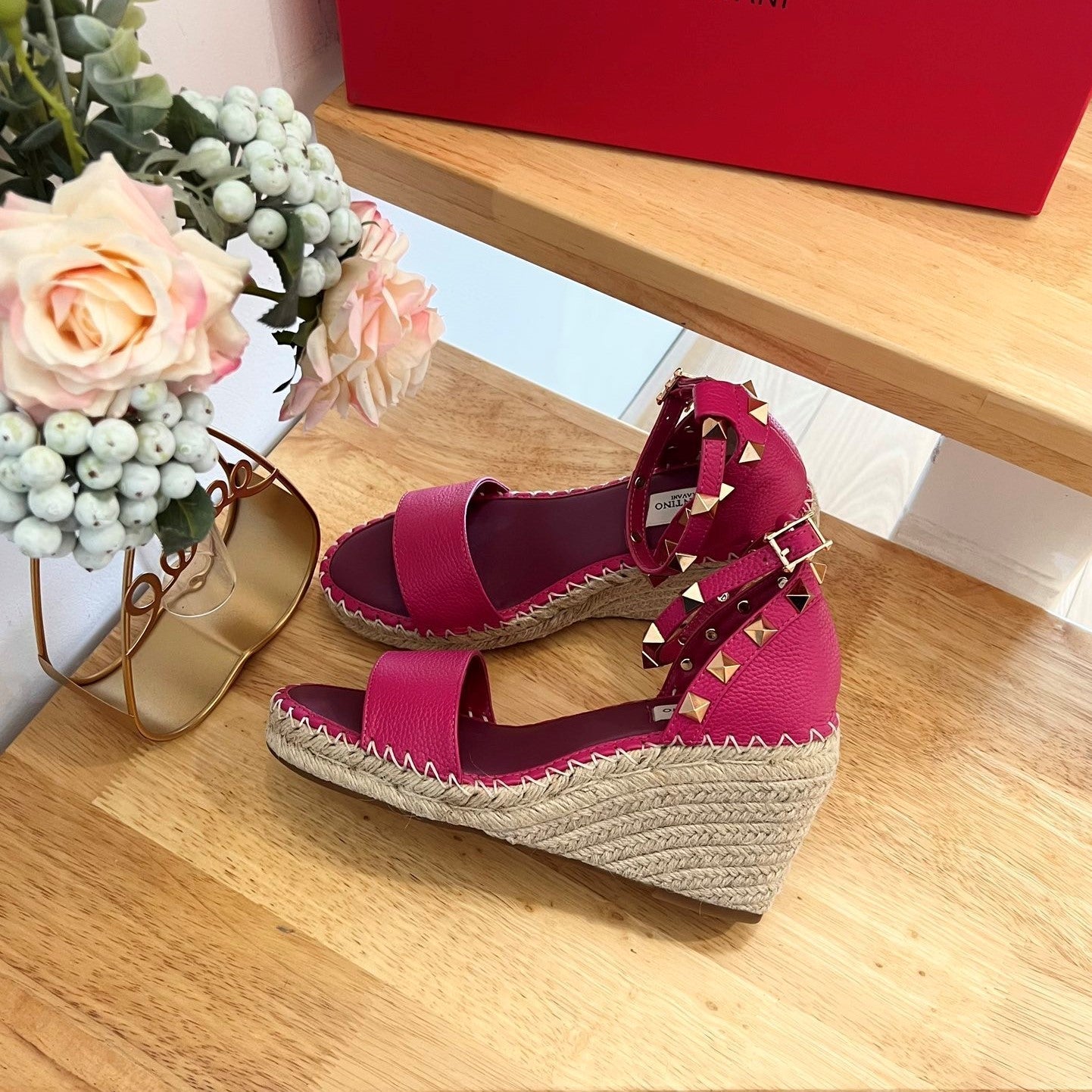 VLogo Rockstud Espadrille Hot Pink 692183