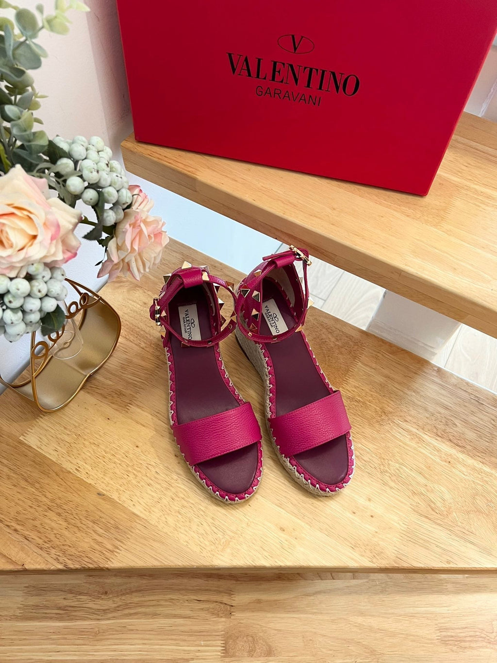 VLogo Rockstud Espadrille Hot Pink 692183