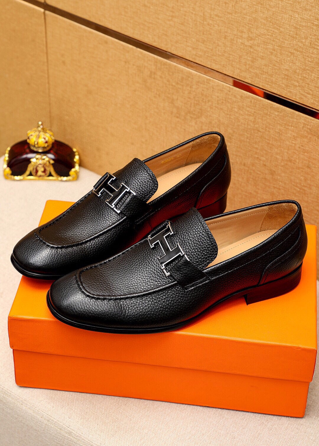 HM BLACK H-BUCKLE LOAFER BLACK GRAINED CALFSKIN