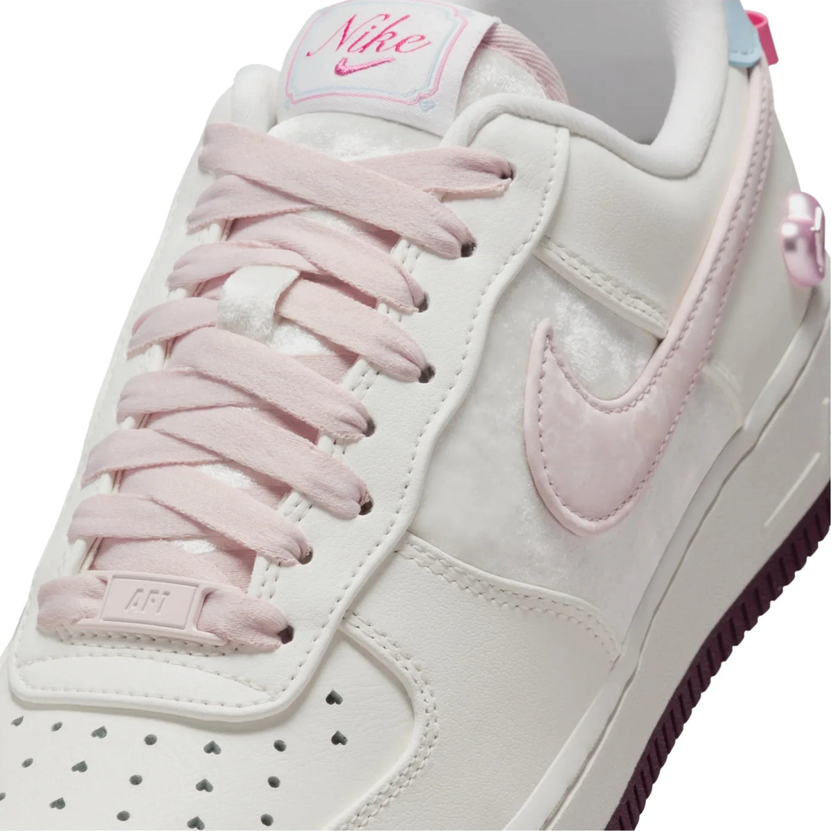 Nike Air Force 1 Low 'Valentine's Day' Women's (2026)