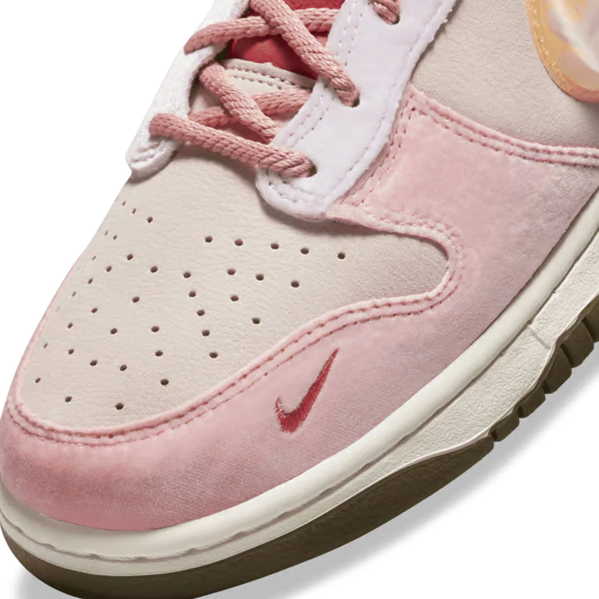 Nike Dunk Mid 'Social Status Free Lunch Strawberry Milk' (2021)