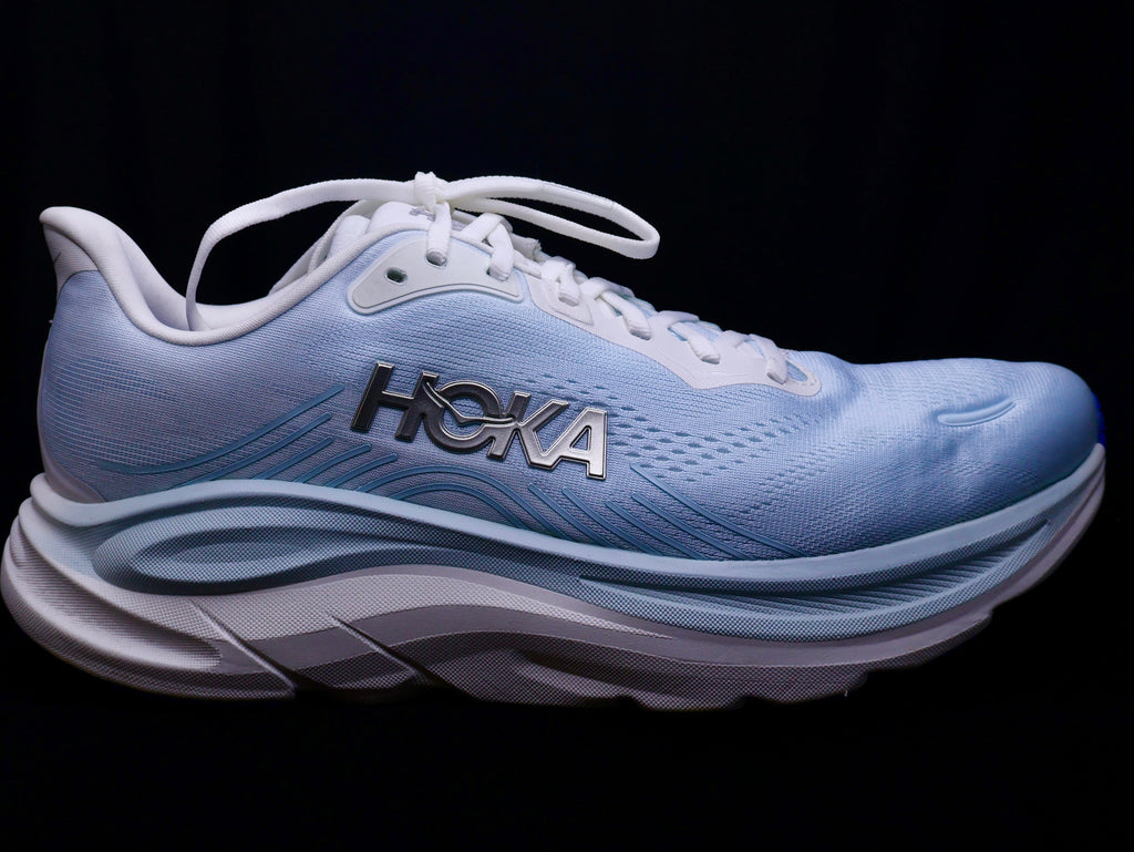HOKA Women's CLIFTON 11 - FROST / GLIMMERING BLUE