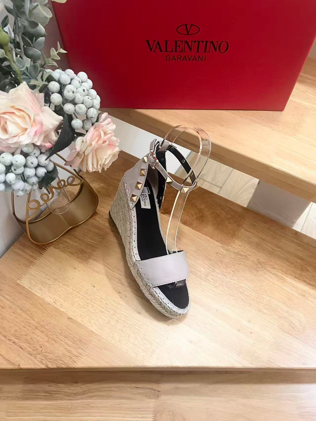 VLogo Rockstud Espadrille Powder Pink Leather