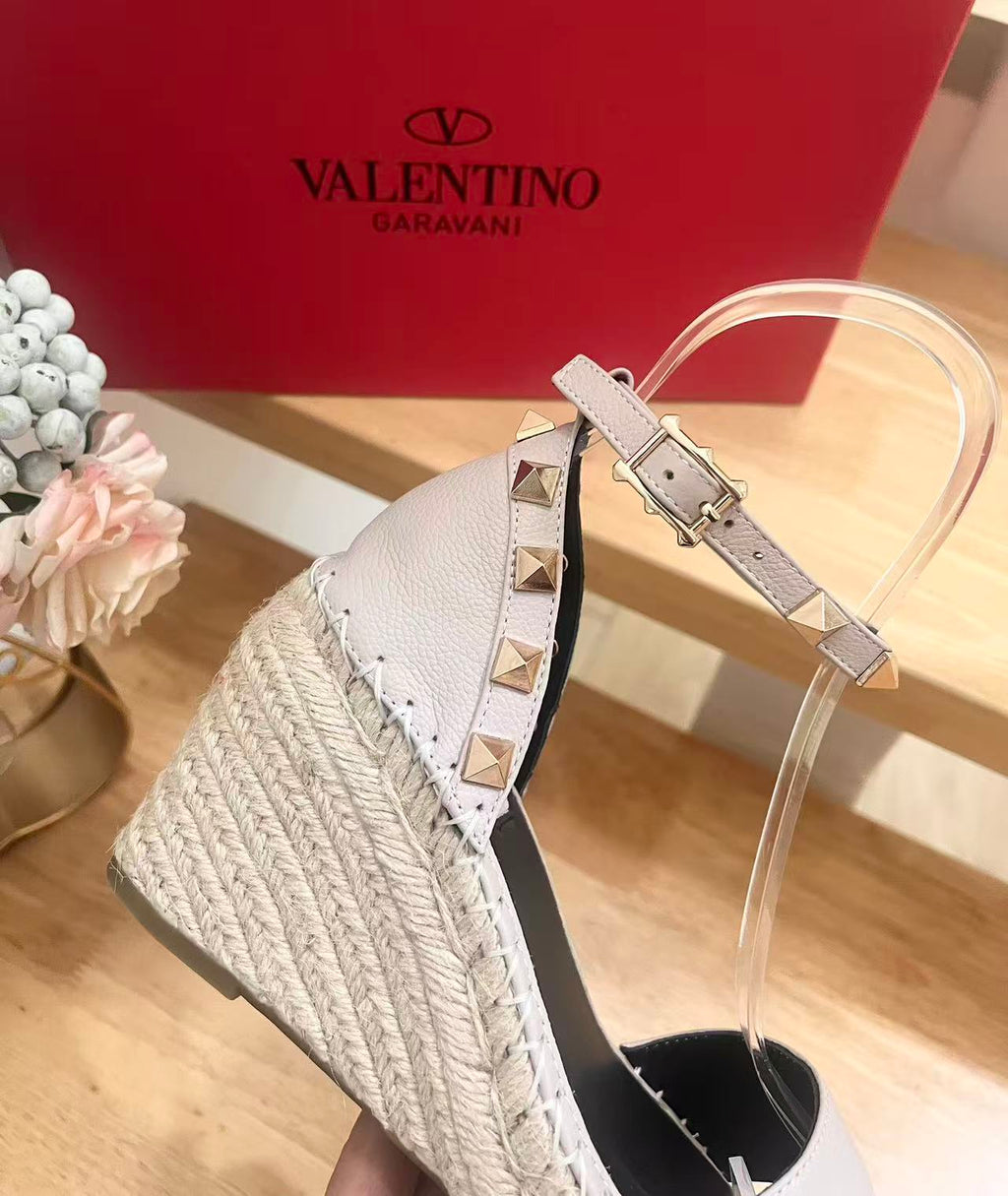 VLogo Rockstud Espadrille Powder Pink Leather