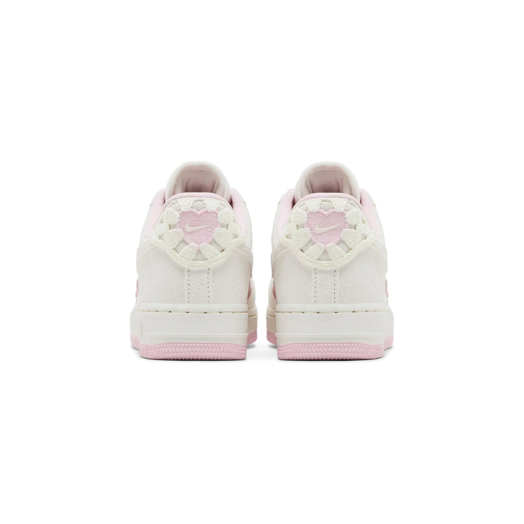 Nike Air Force 1 Low 'Valentine's Day' Women's (2025)