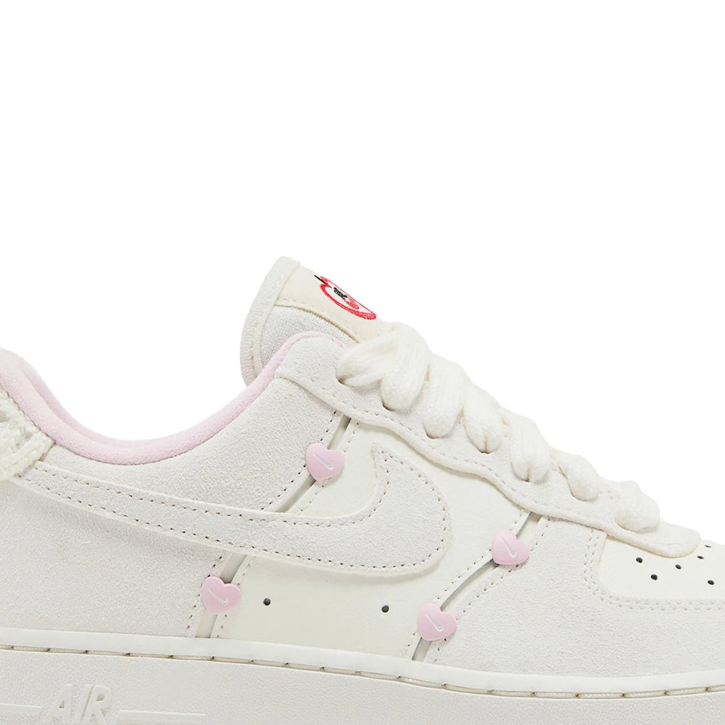 Nike Air Force 1 Low 'Valentine's Day' Women's (2025)