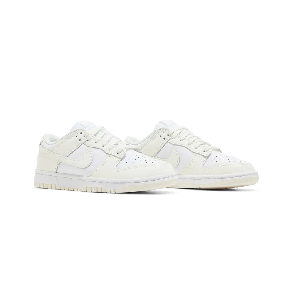 Nike Dunk Low Retro 'Coconut Milk' W (2022)