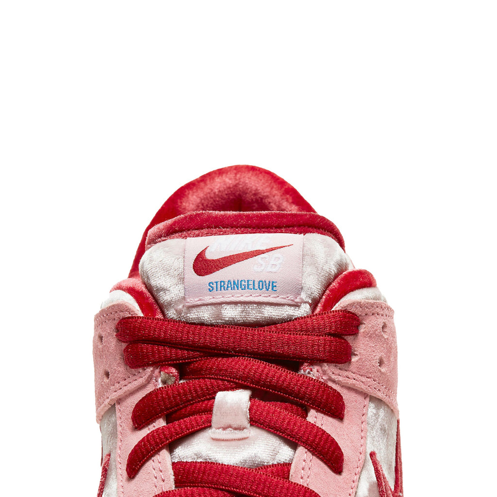 Nike SB Dunk Low 'StrangeLove Skateboards' (Special Box) (2020)