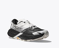 HOKA Women's Speedgoat 7 - BLACK / WHITE (Wide)