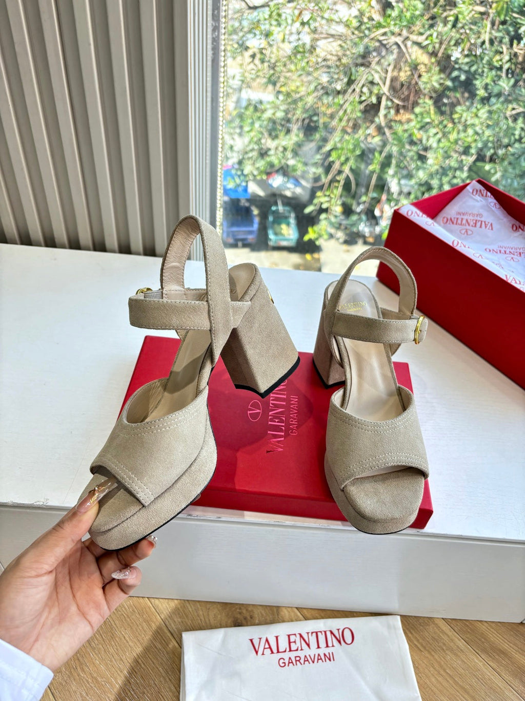 Valentino Fawcette Platform Sandal Light Khahi Suede 702294
