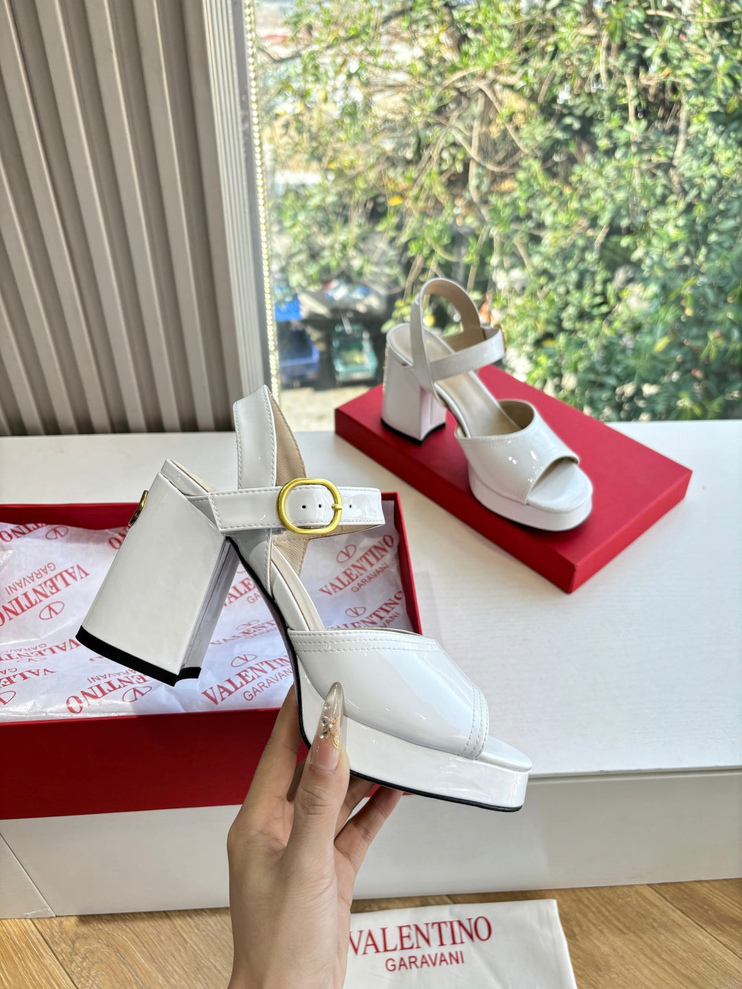 Valentino Fawcette Platform Sandal White Patent Leather 702276