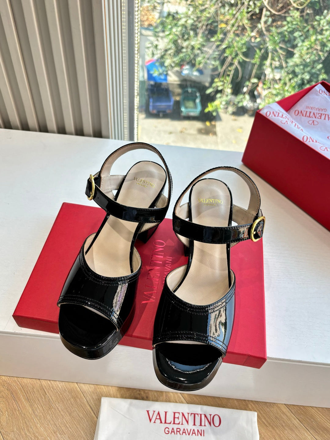 Valentino Fawcette Platform Sandal Black Patent Leather 702278