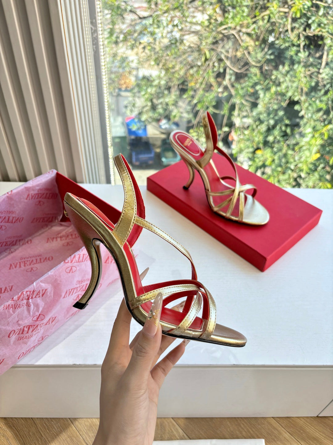 Valentino Fetishique Sandal 10.5cm Gold Leather 702285