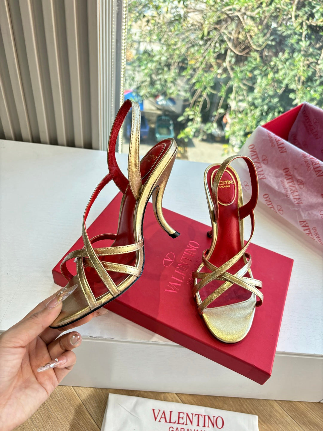 Valentino Fetishique Sandal 10.5cm Gold Leather 702285