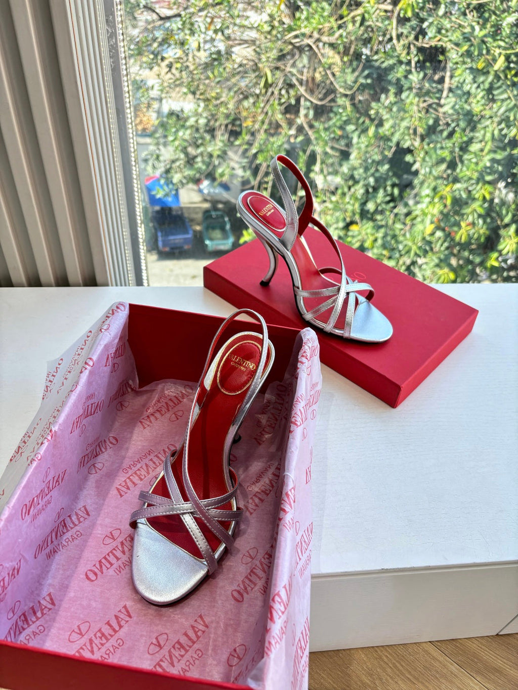 Valentino Fetishique Sandal 10.5cm Sliver Leather 702286