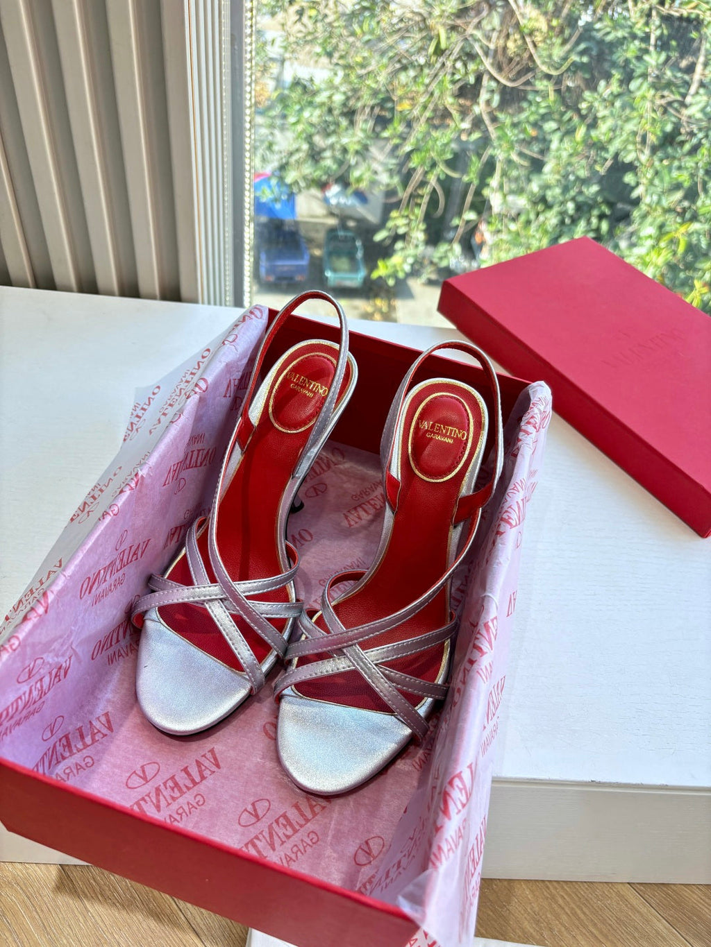 Valentino Fetishique Sandal 10.5cm Sliver Leather 702286