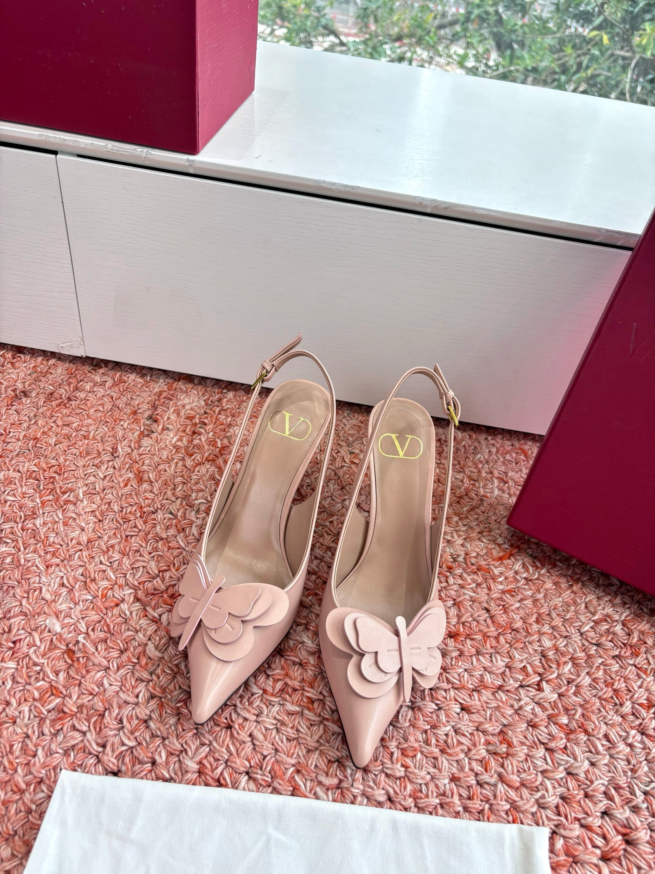 VT 26s Butterfly Slingback Pink Leather 604039